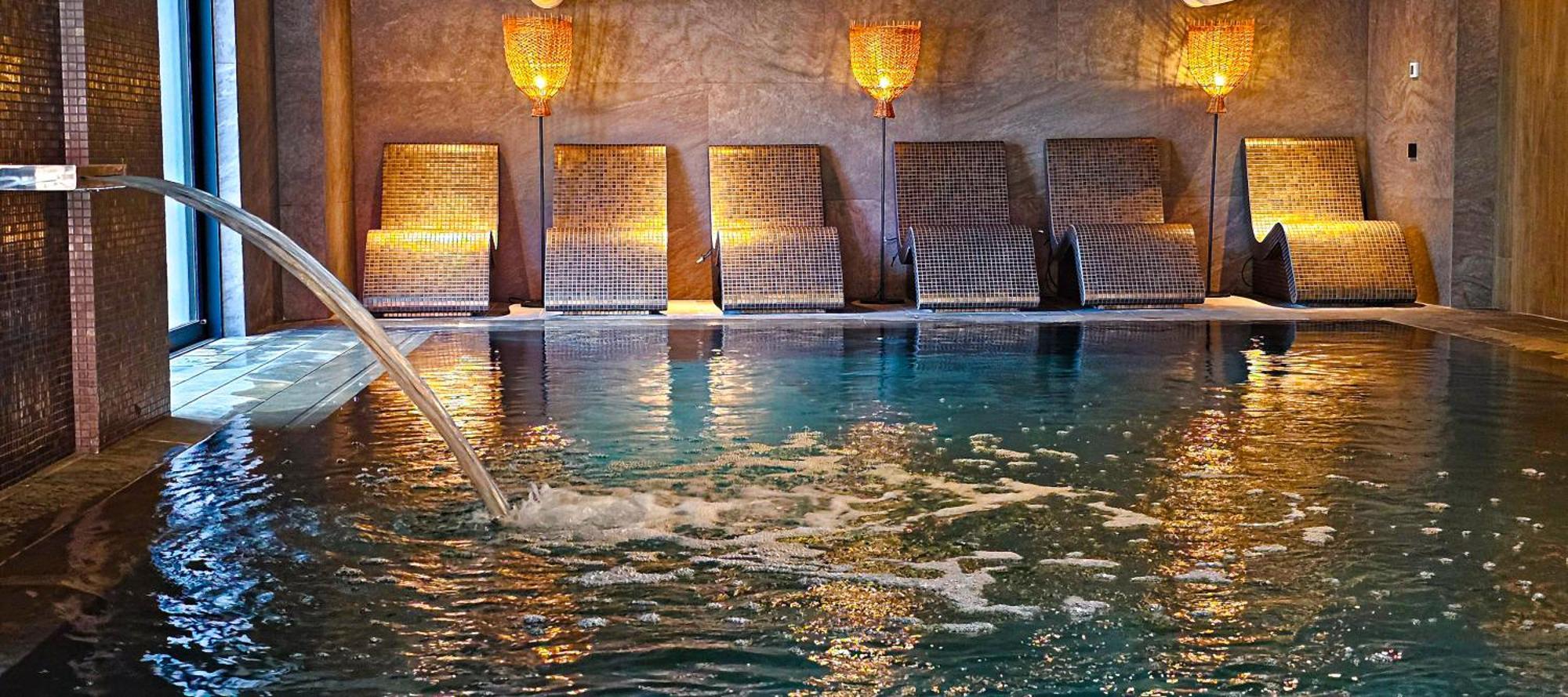 Hotel Bucura Călimăneşti Εξωτερικό φωτογραφία